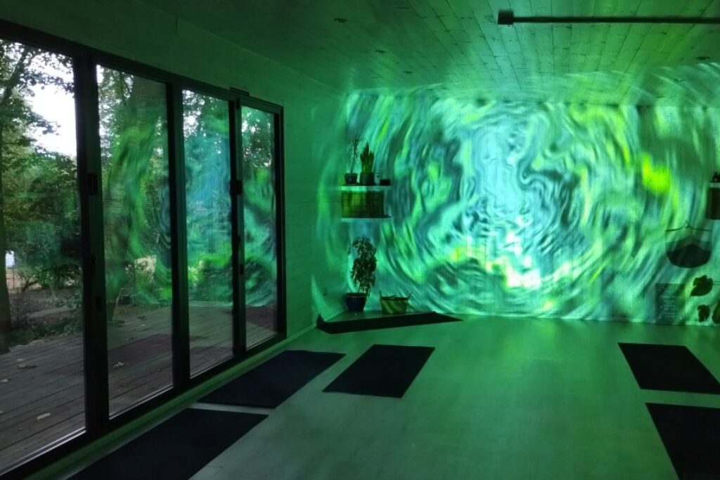 Psychedelic Yoga – I Am Yogi X Syntropy